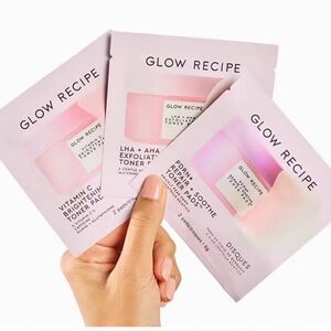 Glow recipe toner pad collection trial set
